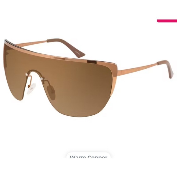 Stylish Black Sunglasses - Picture 4 of 11